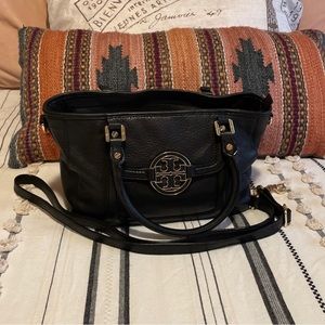 Black purse